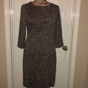 Chico's 0 "So Slimming" Print Dress To be donated soon….